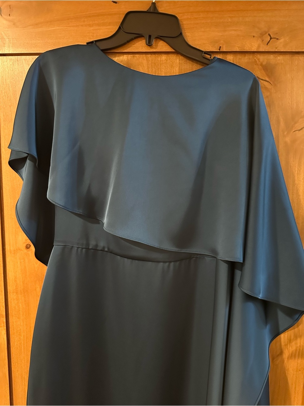 Theia Karis Teal Cape-Overlay Evening Gown - Picture 5 of 7